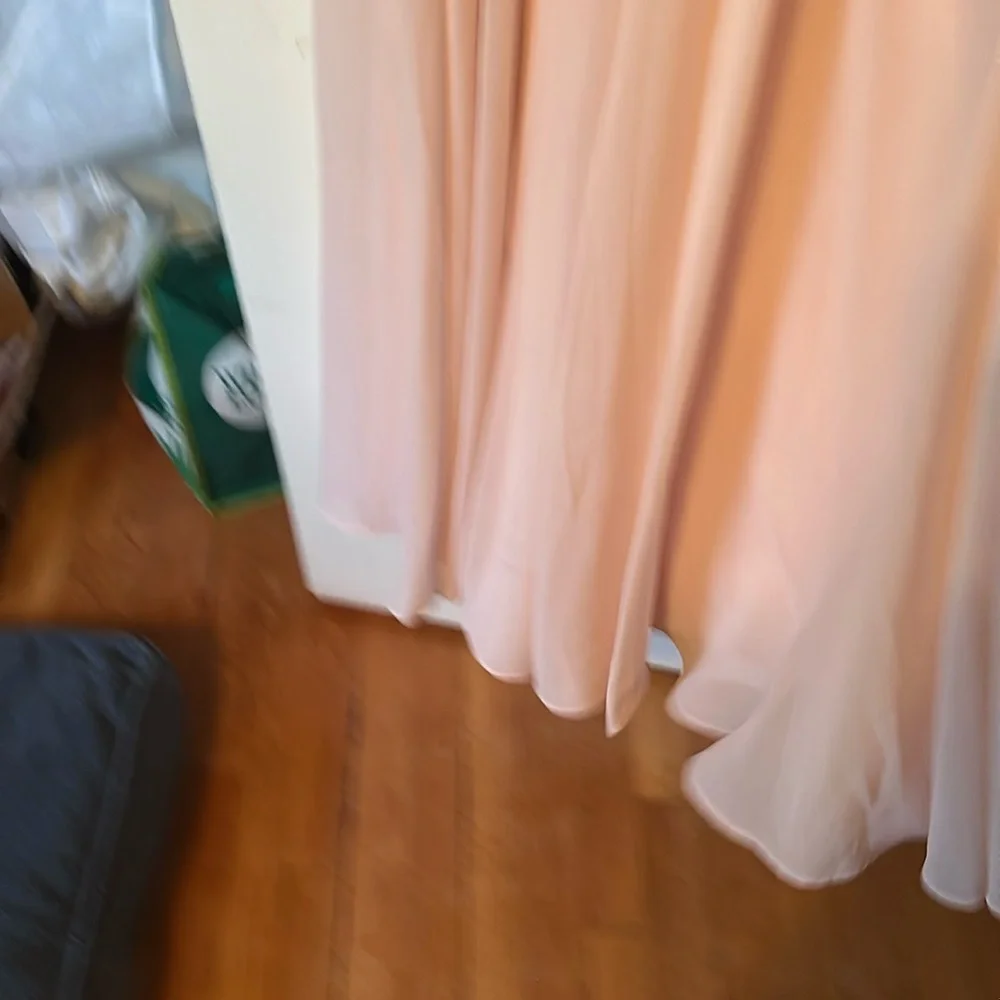 Elegant Pink Evening Gown - Picture 9 of 9